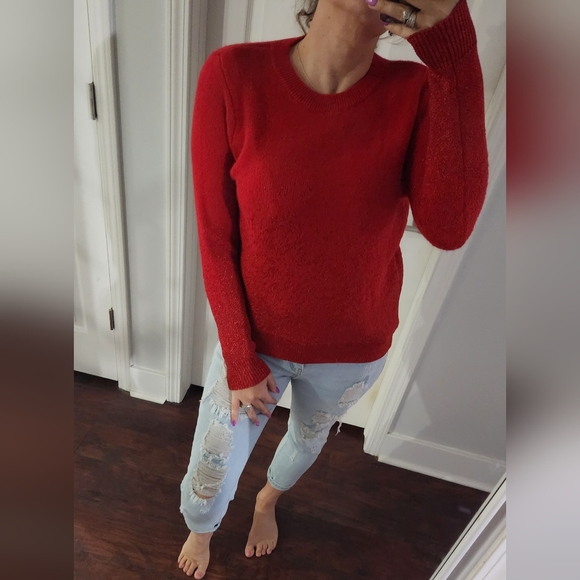 H&M RED CREW SWEATER ♥️🍁 - Picture 5 of 11